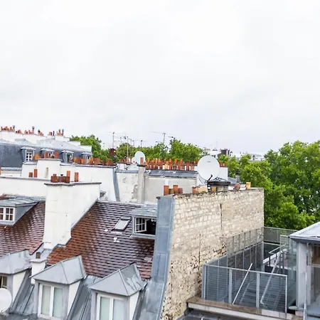 Apartament Charming Near Republique